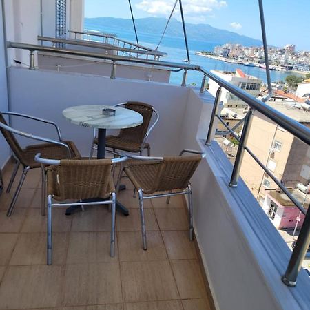 Marina Apartment Sarandë Exterior foto